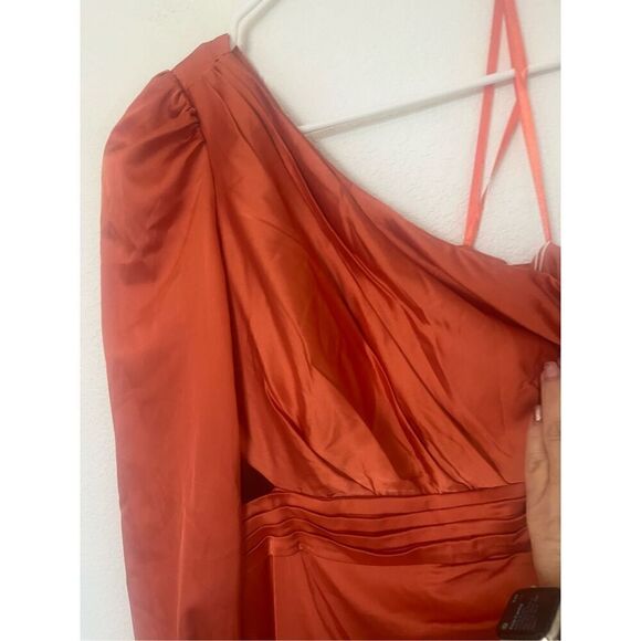 Mac Duggal ONE SLEEVE CUT OUT ASYMMETRICAL RUFFLED GOWN NEW - Picture 5 of 9